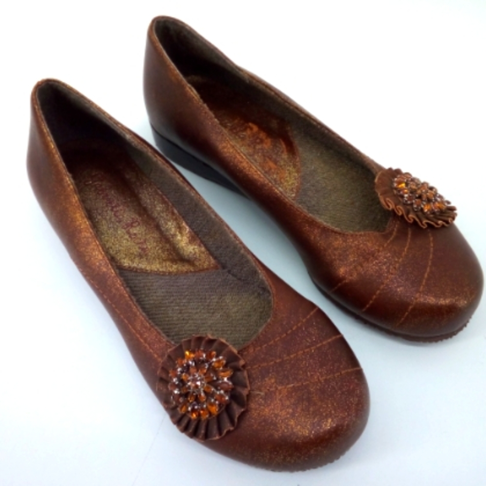 Gabrielle Rocha Bronze Jeweled Gem Flower Shoes 5.5 Brown Ballet Flats